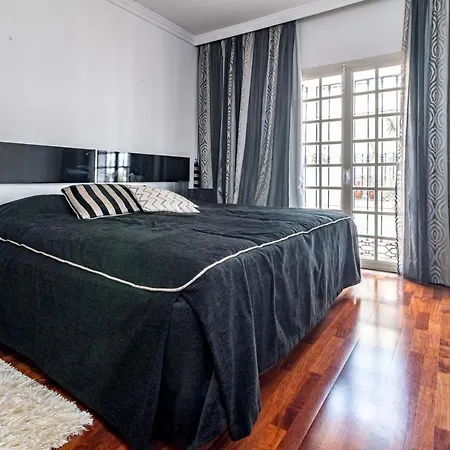 Charming 3-bedroom Townhouse In Aloha Pueblo With Breathtaking Views Marbella