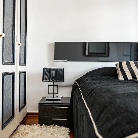 Holiday home Charming 3-bedroom Townhouse In Aloha Pueblo With Breathtaking Views