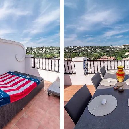 Charming 3-bedroom Townhouse In Aloha Pueblo With Breathtaking Views Holiday home