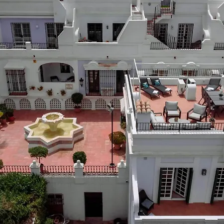 Holiday home Charming 3-bedroom Townhouse In Aloha Pueblo With Breathtaking Views Marbella