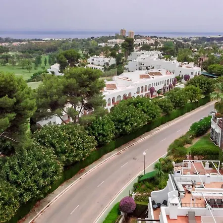 Holiday home Charming 3-bedroom Townhouse In Aloha Pueblo With Breathtaking Views