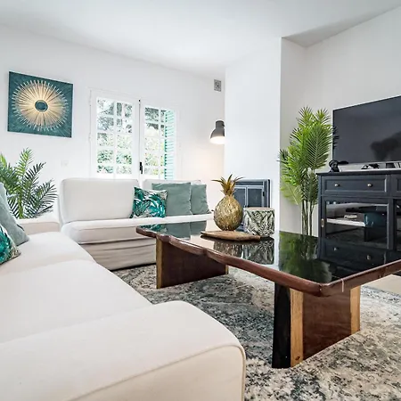 Charming 3-bedroom Townhouse In Aloha Pueblo With Breathtaking Views