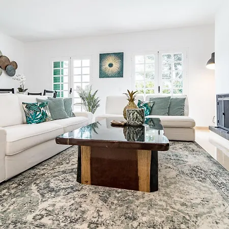 Charming 3-bedroom Townhouse In Aloha Pueblo With Breathtaking Views
